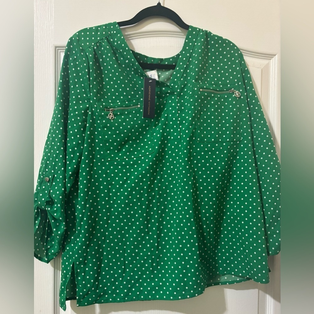 NWT Adrienne Vittadini Green Polka Dot Blouse | Women’s Long Sleeve Button Top